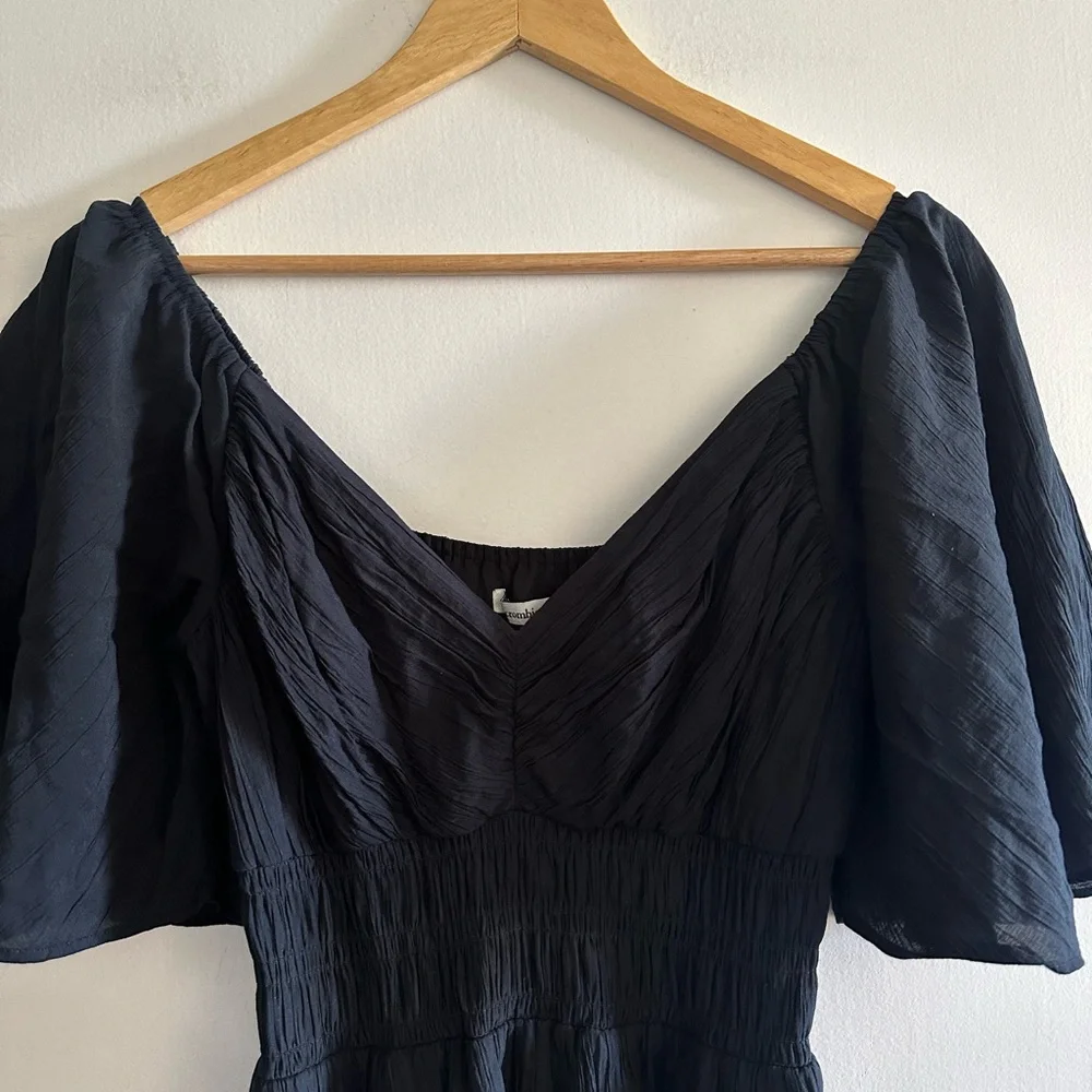 Abercrombie & Fitch Black Angel Sleeve Smocked Waist Mini Dress size ST EUC - Picture 9 of 12